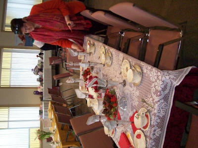 Karin Theron gets her table ready