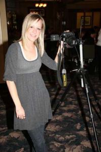 Nicole of Nicole Dee Photography: http://www.nicoledeephotography.com