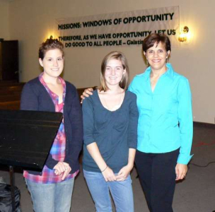 Samantha Makarenko, Jessie Drover and Irma van Wyk